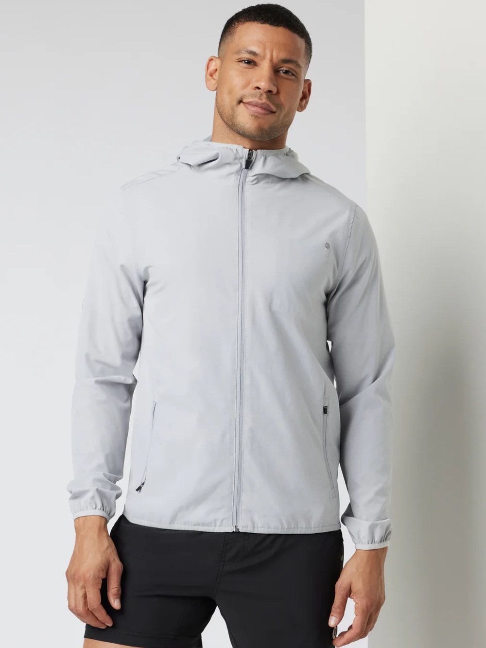 NWOT Vuori Outdoor Trainer Shell  Platinum Linen Texture